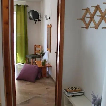 Apartamento Two-room With Balcony Near The Sea